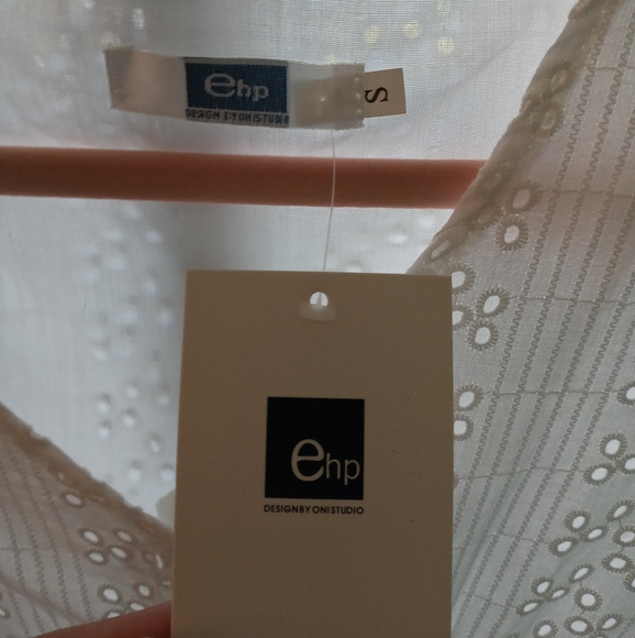 YesStyle White Eyelet Dress NWT - Picture 5 of 5